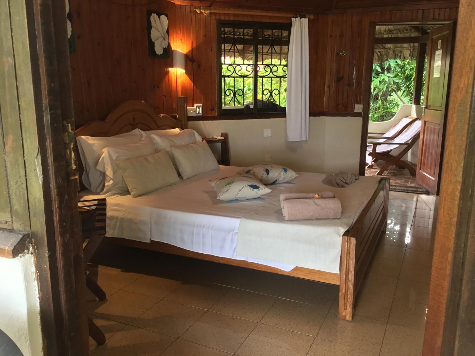 Amitie Chalets Praslin Grand Anse  Eksteriør billede